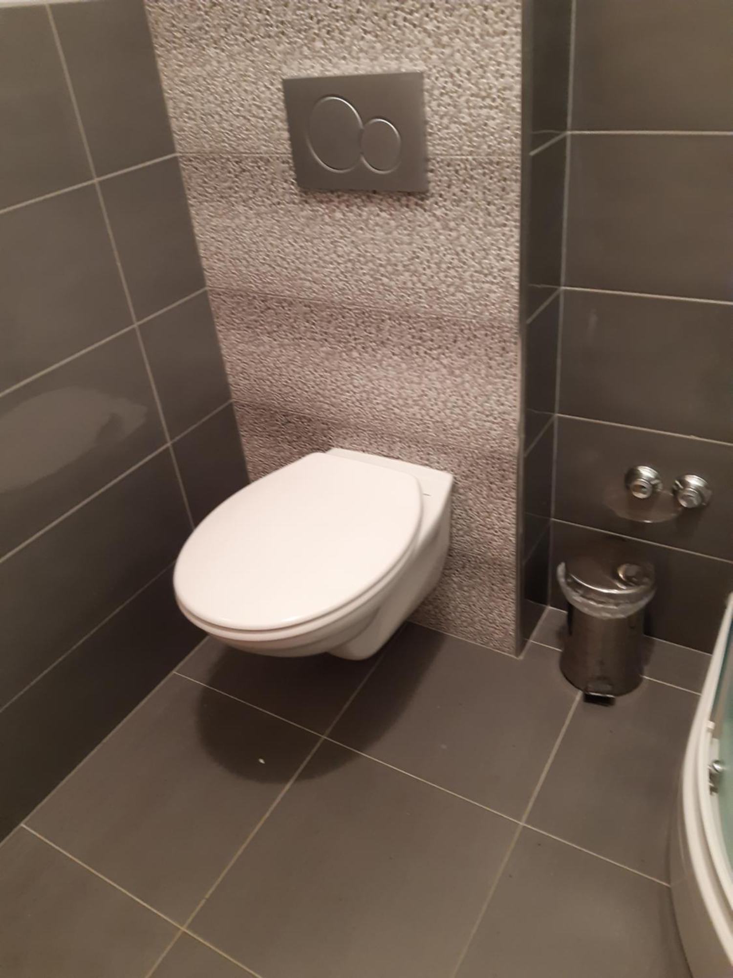 Apartman Barbir Sukosan Luaran gambar